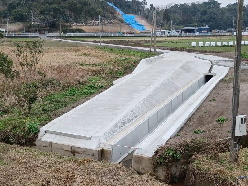 道路改築工事（吾平道路0国債R4-4工区）の施工箇所写真